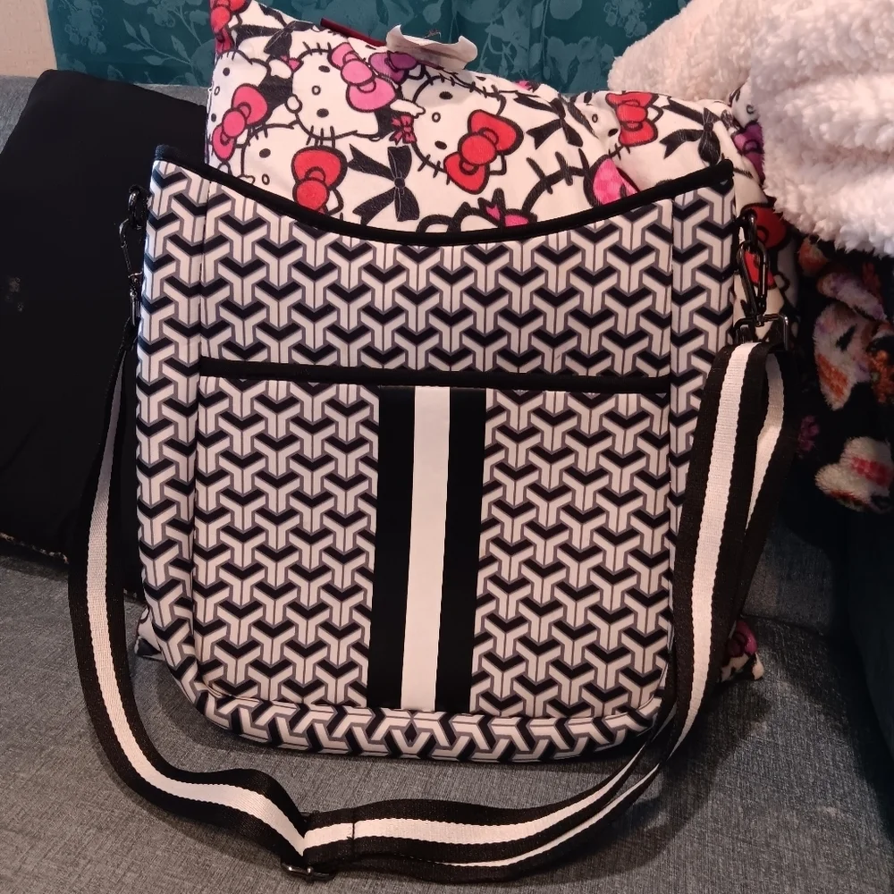 Parker & Hyde Neoprene Classic Crossbody